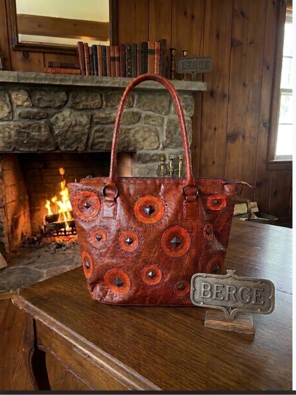 BERGE Handcrafted Brown Leather Tote Bag with Circular Accent Detailing